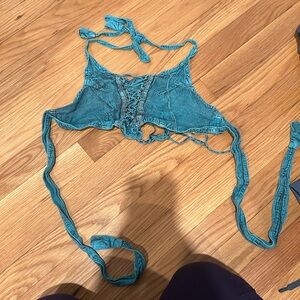 Chic Lace Teal Crop Top